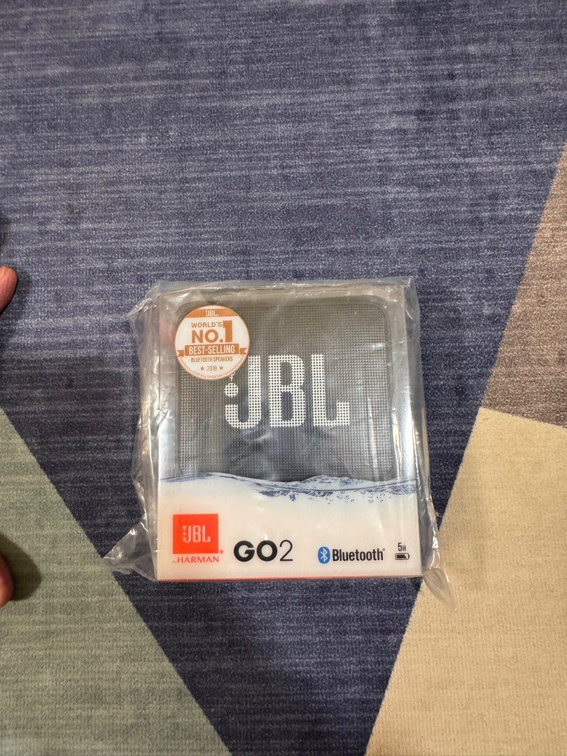 BNIB JBL go2