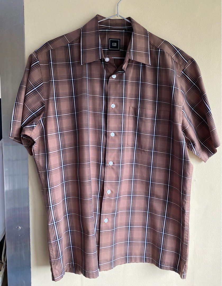 CEO Polo Shirt (Category: Tshirts & Polo Shirts ) located in Quezon City. Submitted by k.closetphp (Listing ID 1324219154, Image 1). Description: Brand: CEO Code: MM-009 Size: Medium Shoulder length: 17 1/2 inches Price: ₱180.