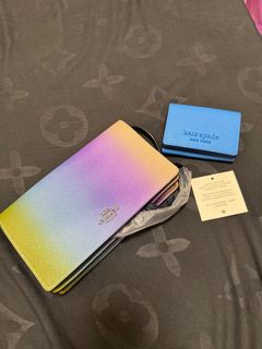 （分類：）位於 。 由 alizzzy 提交（商品編號 1324353147，圖片 1）。簡介： 。