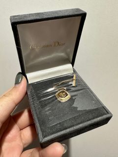 （分類：）位於 。 由 myausis 提交（商品編號 1324326684，圖片 1）。簡介： 。