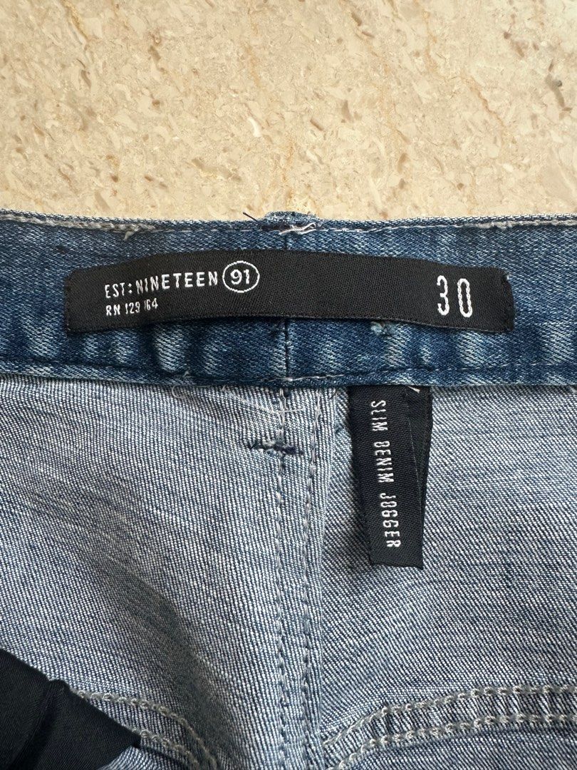 Est nineteen jeans clearance