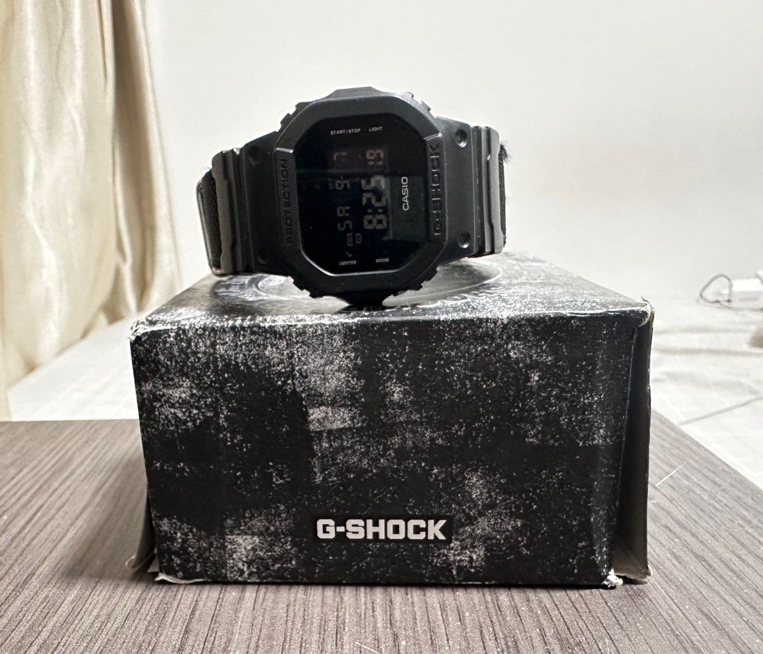 G Shock watch DW 5600 BBN 1 DR