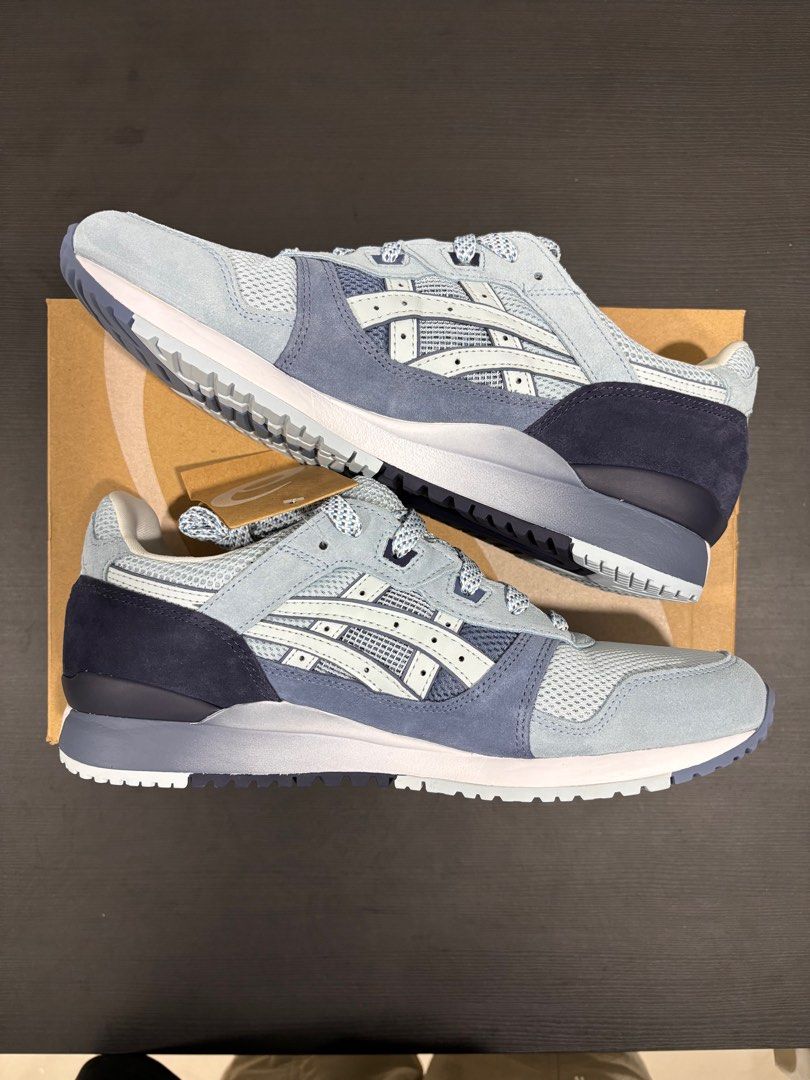 Asics gel lyte birch stone grey hotsell
