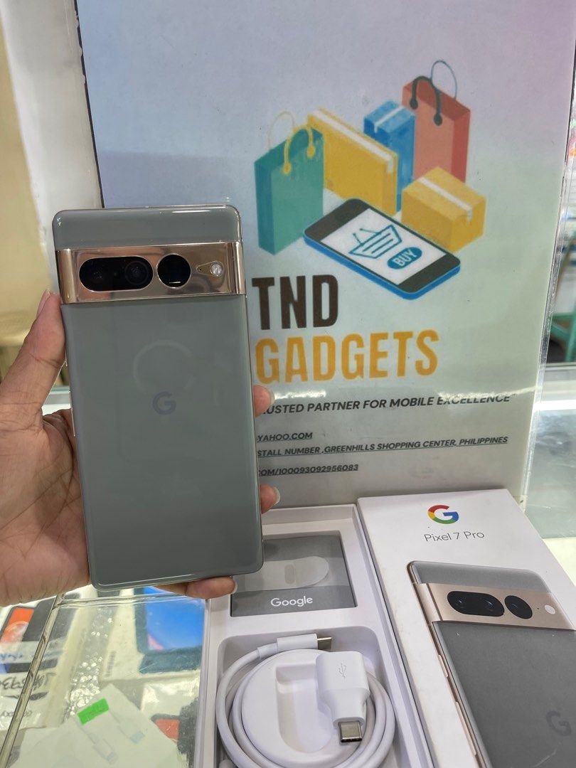 Google Pixel 7 Pro (Category: Google Pixel) located in Pasig City. Submitted by melissaomb01623 (Listing ID 1324222213, Image 2). Description: Google Pixel 7 Pro 8gb Ram 128gb Rom good as new complete with box no issue check all u want 📌pick up store in greenhills shopping center 📌we do cod in metro manila and near provinces just add sf only 📌we ship nationwide via LBC 📌we accept swap/trade in 📌we accept credit card installment 📌we accept g