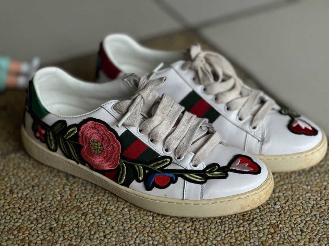 Embroidered gucci sneakers cheap