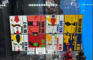 （分類：）位於 。 由 starcolour 提交（商品編號 1324297102，圖片 1）。簡介： 。