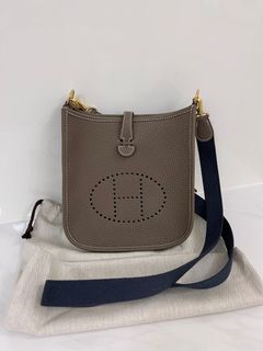 （分類：）位於 。 由 ccrownie 提交（商品編號 1324252356，圖片 1）。簡介： 。