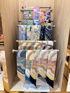 （分類：）位於 。 由 hshopluxe 提交（商品編號 1324276644，圖片 1）。簡介： 。
