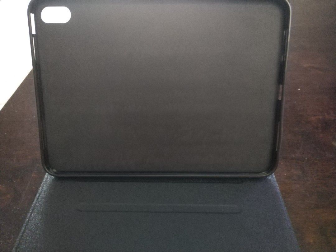 Ipad casing (Category: Cases & Covers) located in Kuala Lumpur. Submitted by msmohdza (Listing ID 1324254979, Image 1). Description: Ipad casing 9@10..