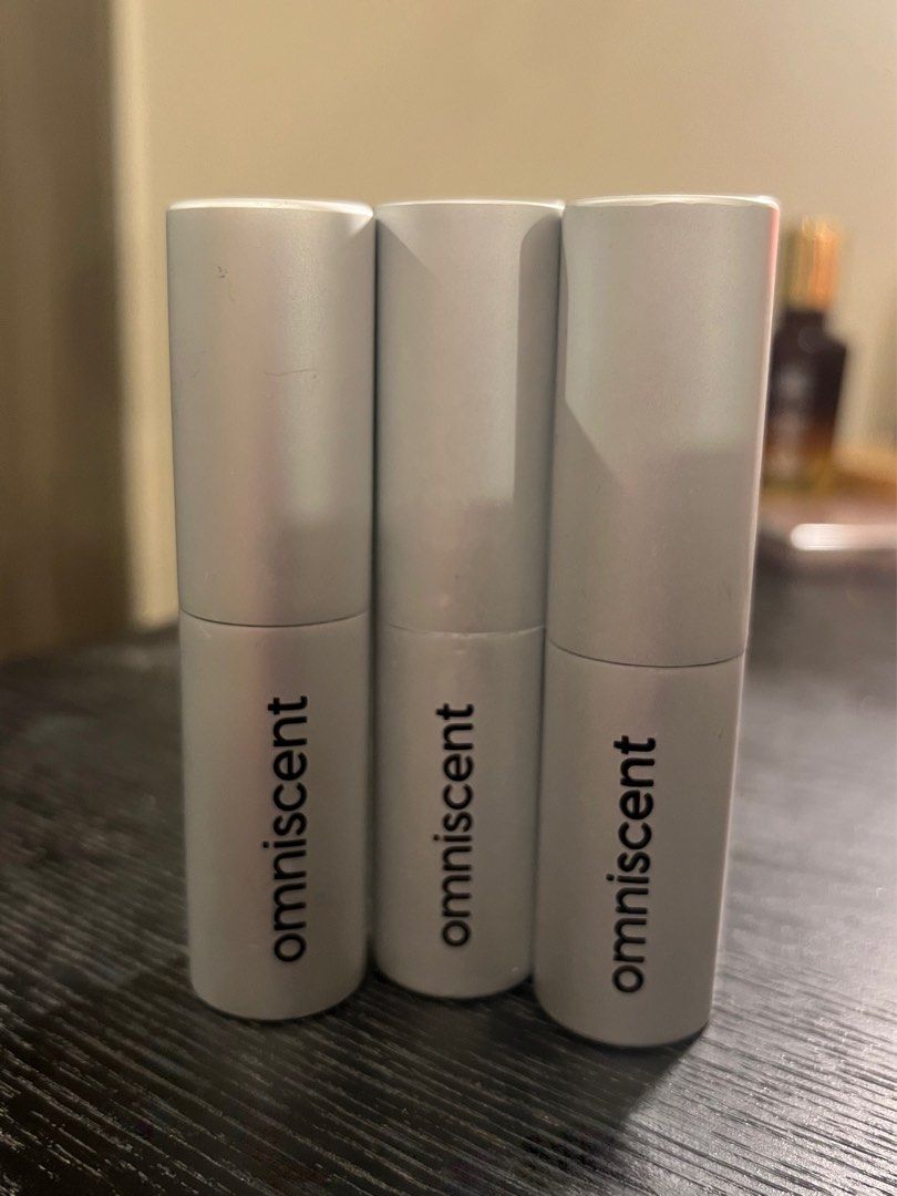 Juliette Has A Gun | Not A Perfume (5ml) (Category: Fragrance & Deodorants) located in Manila. Submitted by arieskill (Listing ID 1324301653, Image 2). Description: RFS: Doesn’t go well with my skin chemistry, had my friends try it too but they didn’t like it din. - Indulge in the unique and unconventional aroma of Juliette Has a Gun Not a Perfume Eau de Parfum. This fragrance challenges traditional notions of scent, offering a captivating and mi
