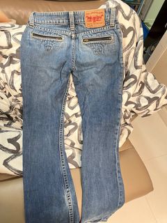 （分類：）位於 。 由 yy239 提交（商品編號 1324352594，圖片 1）。簡介： 。