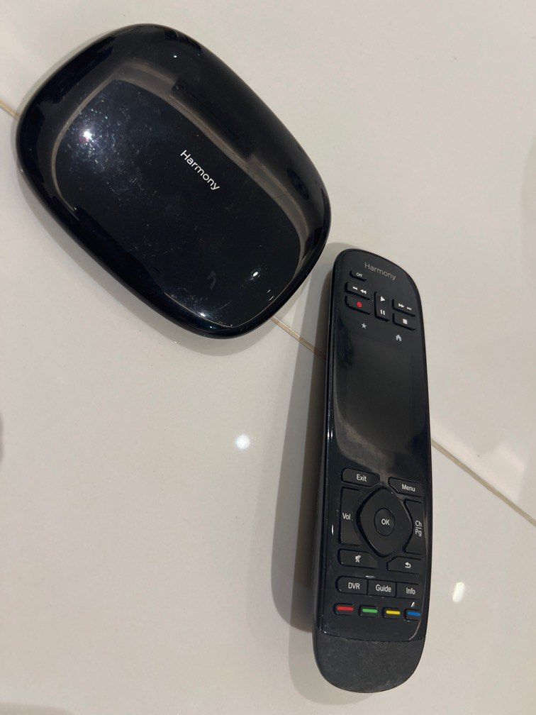 Logitech Harmony (Category: Entertainment Systems & Smart Home Devices) located in Singapore. Submitted by otfuxed (Listing ID 1324310344, Image 2). Description: Great working condition. .