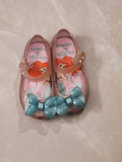 （分類：）位於 。 由 fihe1306 提交（商品編號 1324325702，圖片 1）。簡介： 。