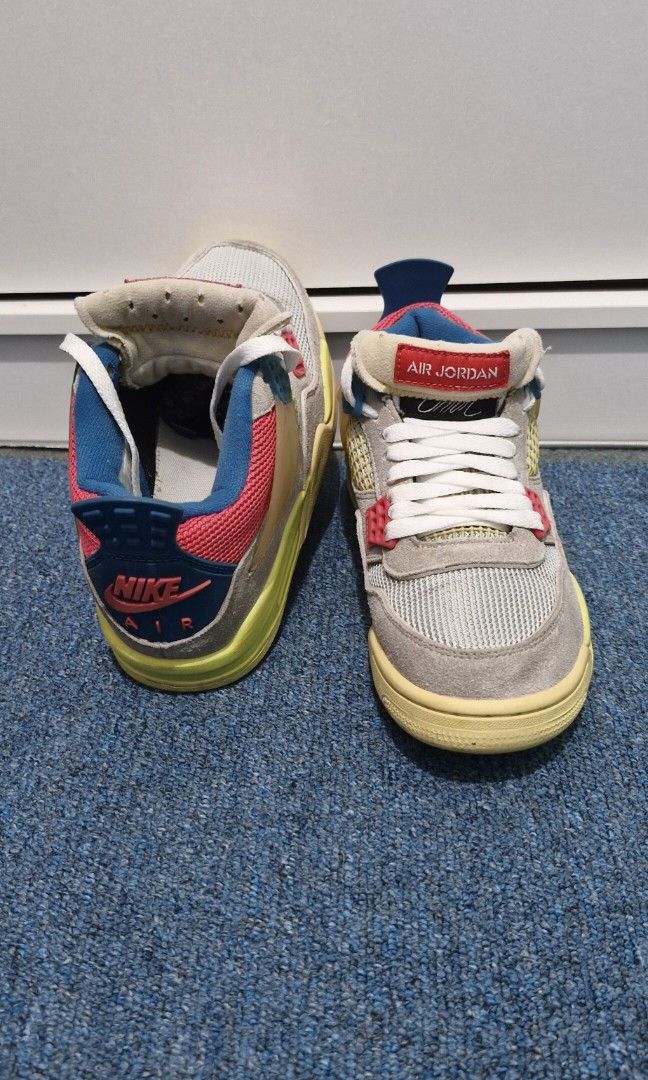 Nike Air Jordan Retro 4 UNLA second Shoes Branded, Fesyen Wanita, Sepatu di  Carousell