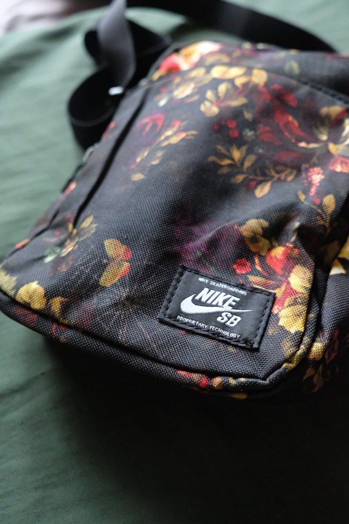 Nike sb heritage floral shoulder bag online