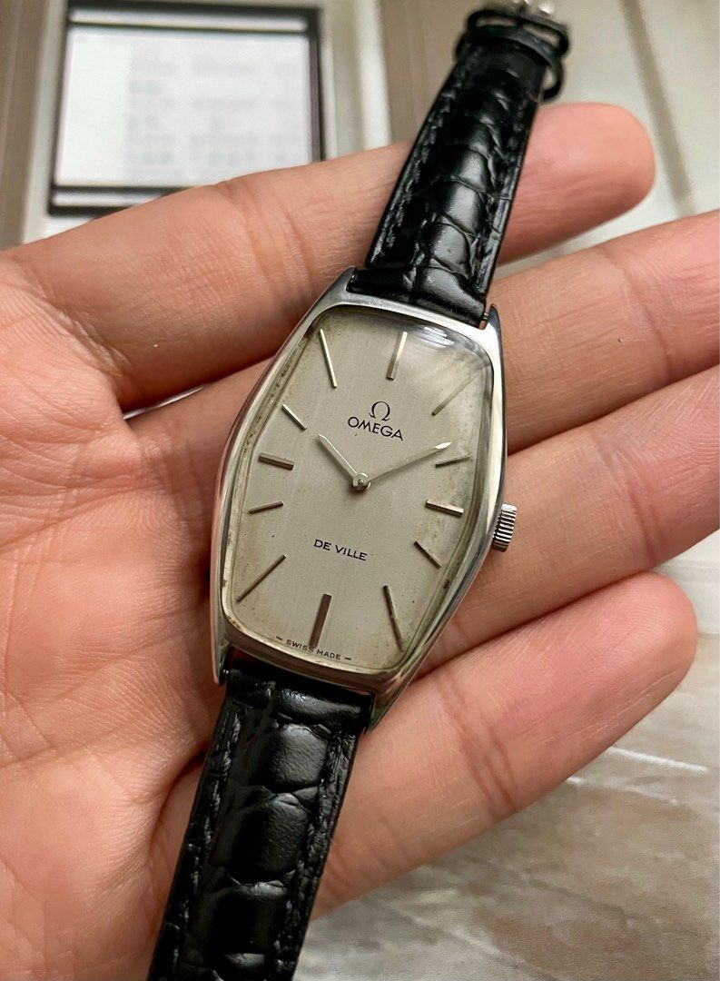 Omega De Ville ‘Tonneau’ (Category: Luxury Watches) located in Pasig City. Submitted by watchtradeph (Listing ID 1324308653, Image 2). Description: Beauty gets attention as well as peculiar ones. And here’s a proper example. Omega De Ville [Ref: 111.096] Manual winding Year: 1971 | Serial: 3317xxxx Case size: 26mm x 41mm Strap: brand new leather, 14mm lugs All original watch head and buckle Newly serviced .