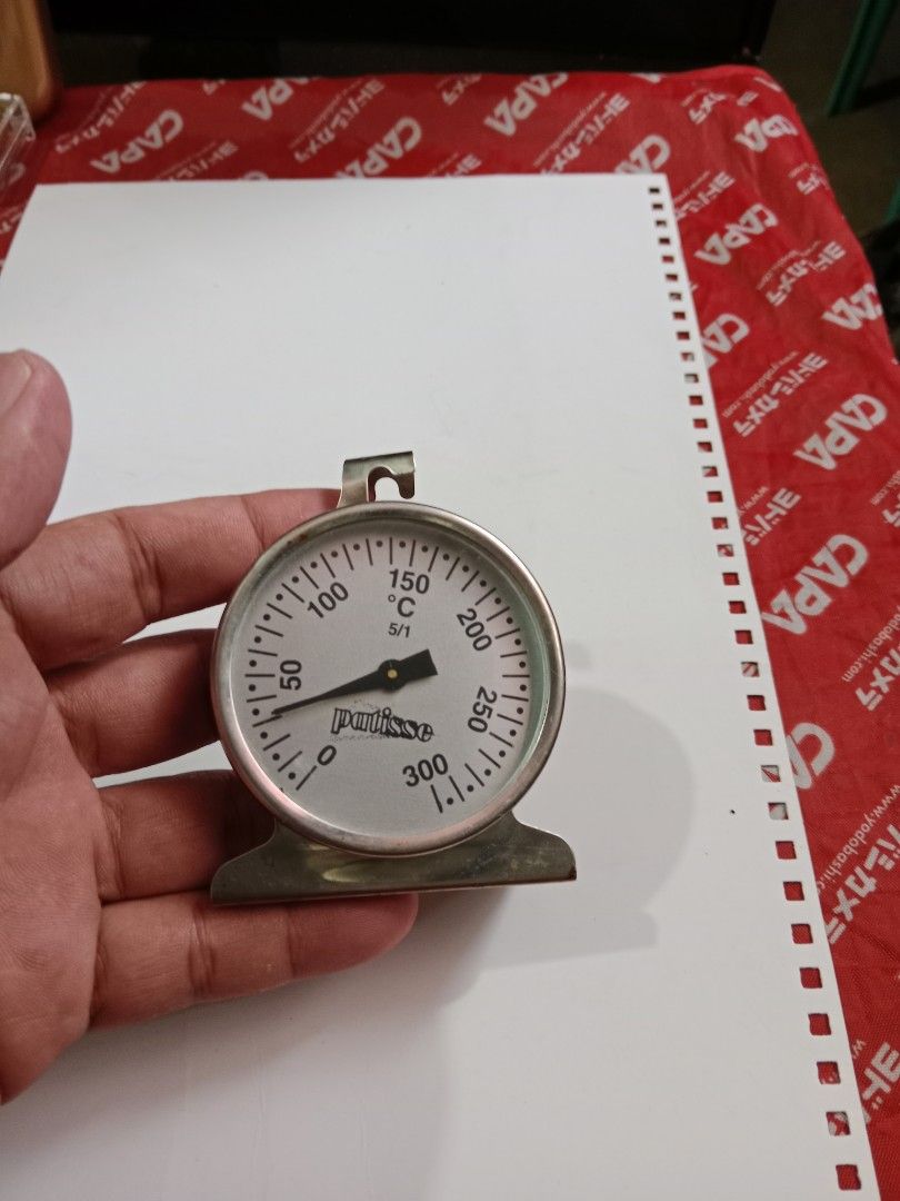 PATISSE oven thermometer (Category: Bakeware) located in Tabaco. Submitted by fritznicoleshoppe (Listing ID 1324188686, Image 3). Description: vintage PATISSE oven thermometer. Selling as is po pero Tama nman Yung current reading nya.