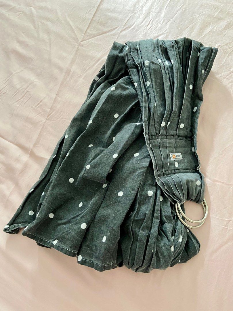 Pleated ring sling hotsell