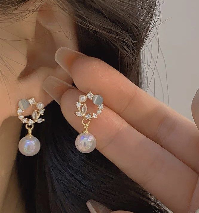 Unique earrings for girls 2025