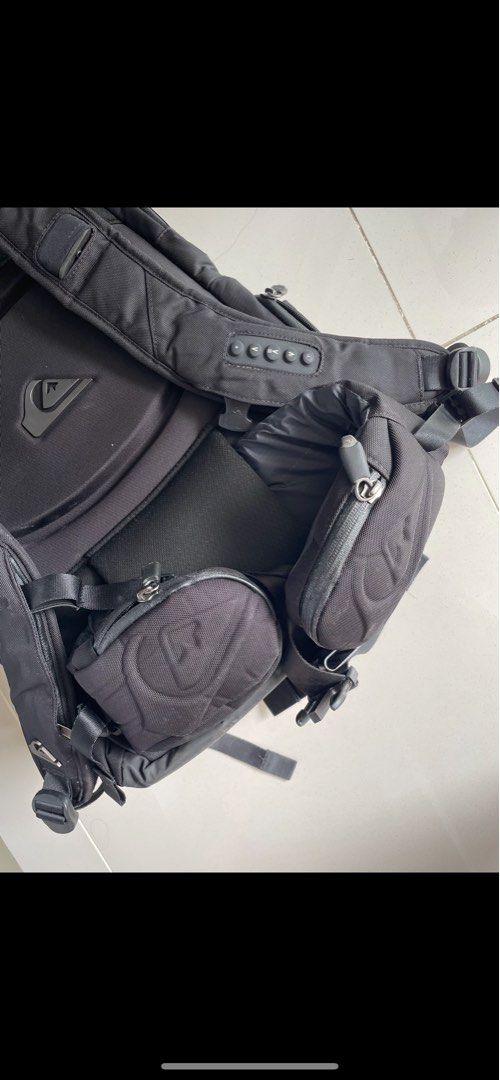 Quicksilver backpack (Category: Backpacks) located in Kuala Lumpur. Submitted by _sherylc (Listing ID 1324264706, Image 2). Description: Size 21”x 13” x 8”. Original price RM2399.90.