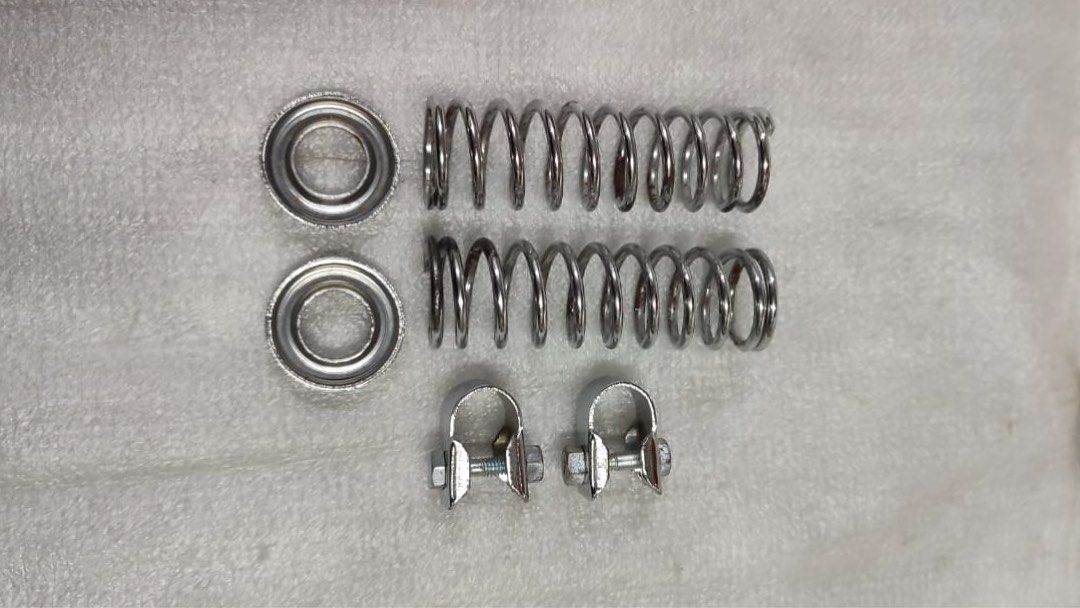 RALEIGH CHOPPER SPRING SET, Sports Equipment, Bicycles & Parts ...