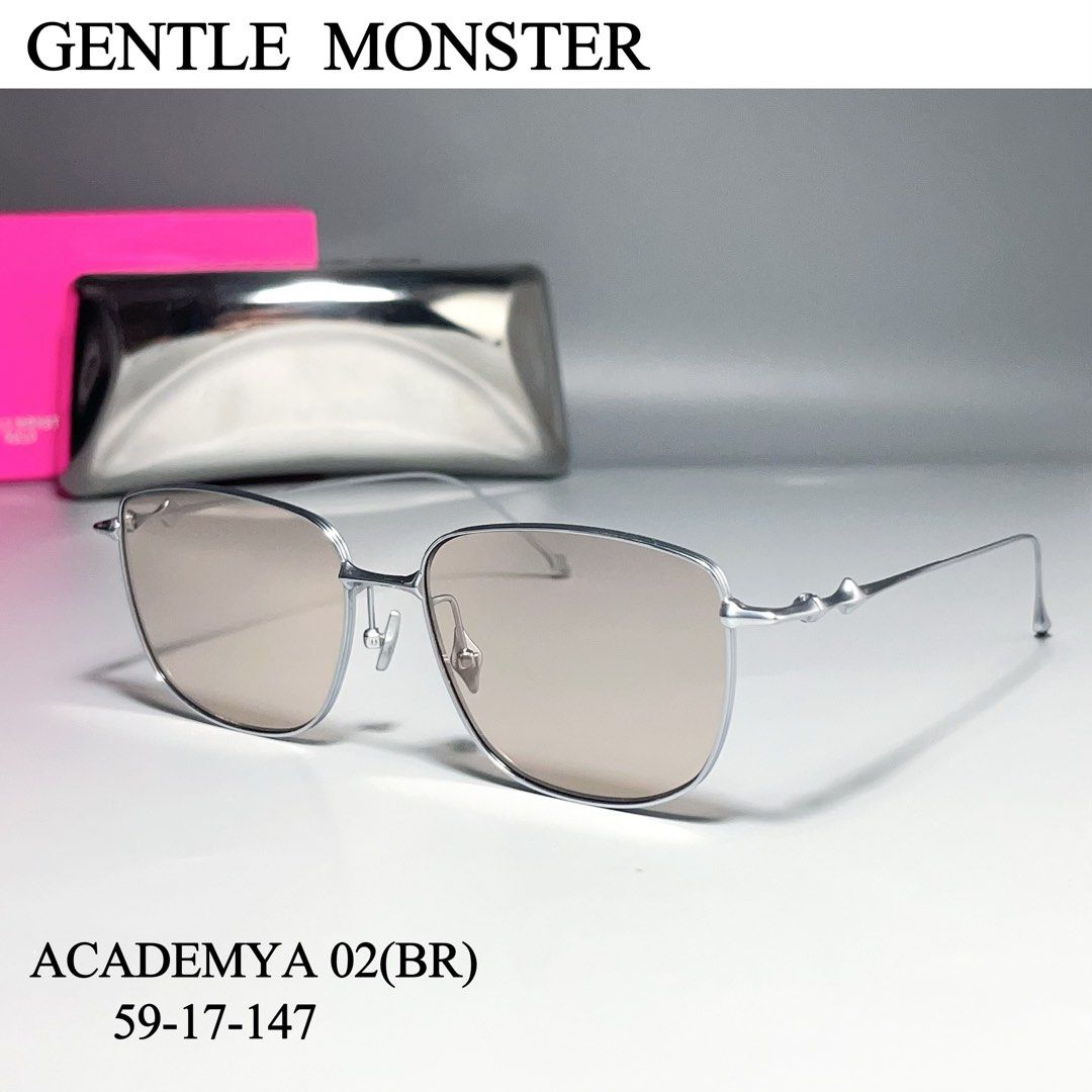 Ready Stock) - Gentle Monster [ Academya 02(BR) ] Titanium Oversized Square  Sunglasses in Silver 59-17-147, Women's Fashion, Watches & Accessories,  Sunglasses & Eyewear on Carousell