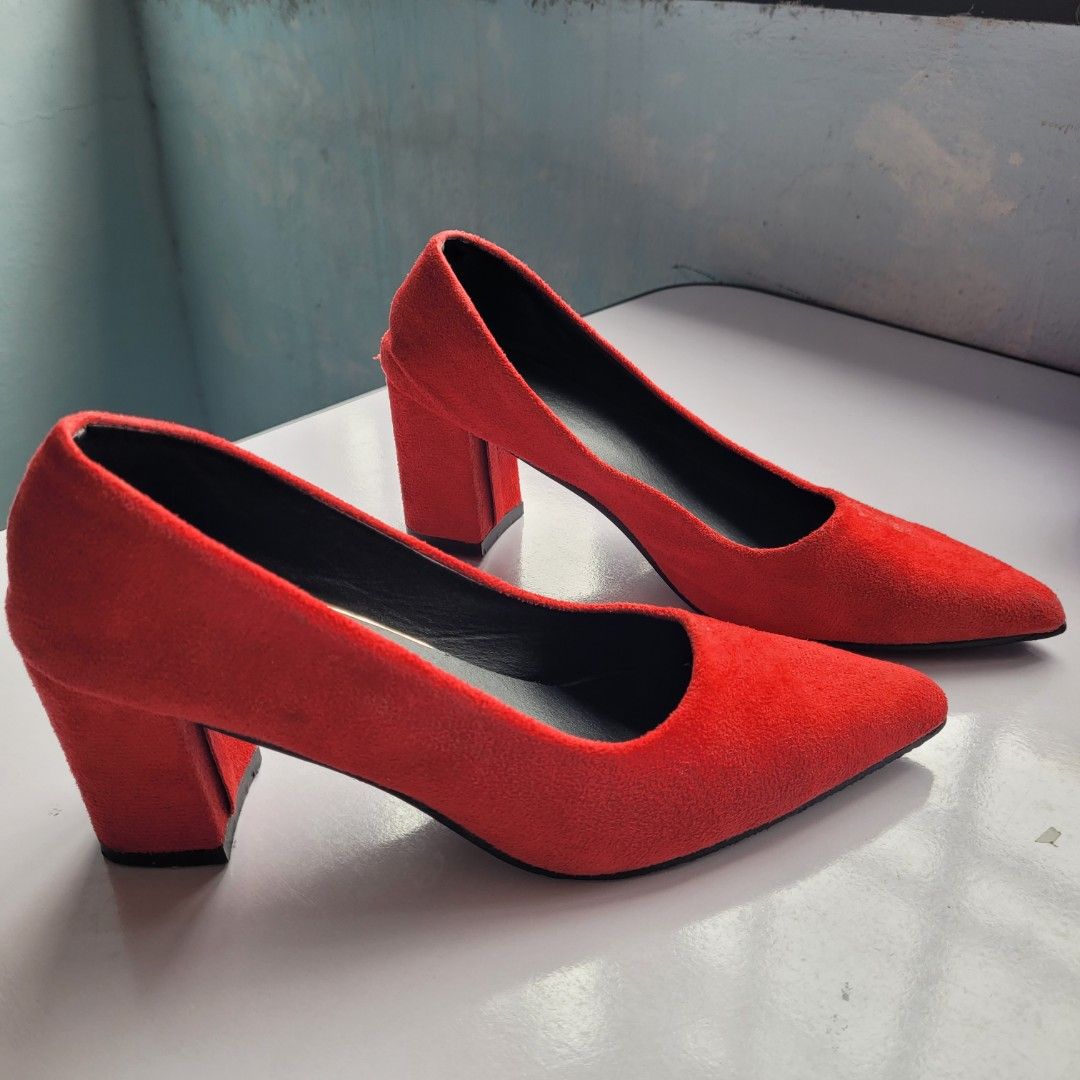 Red colour heels Women s Fashion Footwear Heels on Carousell