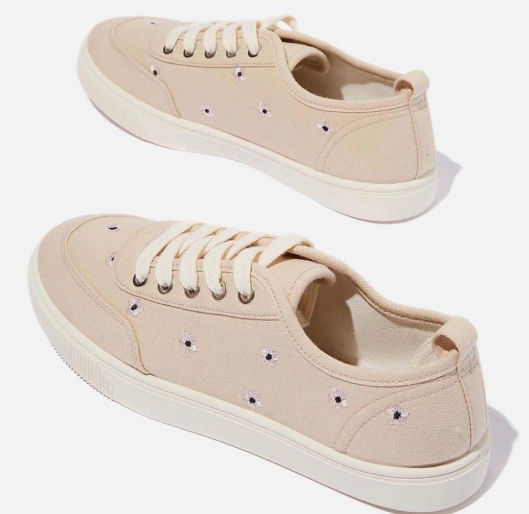 Rubi footwear sales