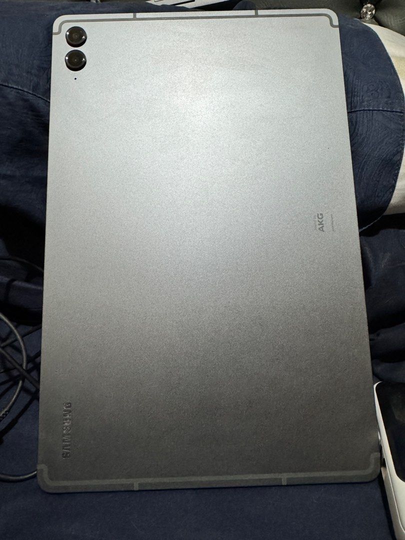 Samsung Galaxy Tab S9 FE+ (Category: Android) located in Paranaque City. Submitted by hannah.agupit (Listing ID 1324188873, Image 3). Description: Samsung Galaxy Tab S9 FE+ Mall price: 39,990 vs My price: 17,000 Dual Camera With simslot 8GB/128GB Amost new the plastic sidings still intact Unit, cable charger with adaptor, FREE apple earphones and FREE power bank.. No S pen included buy n lng since less ko naman binigay ung item Slightly negotiabl