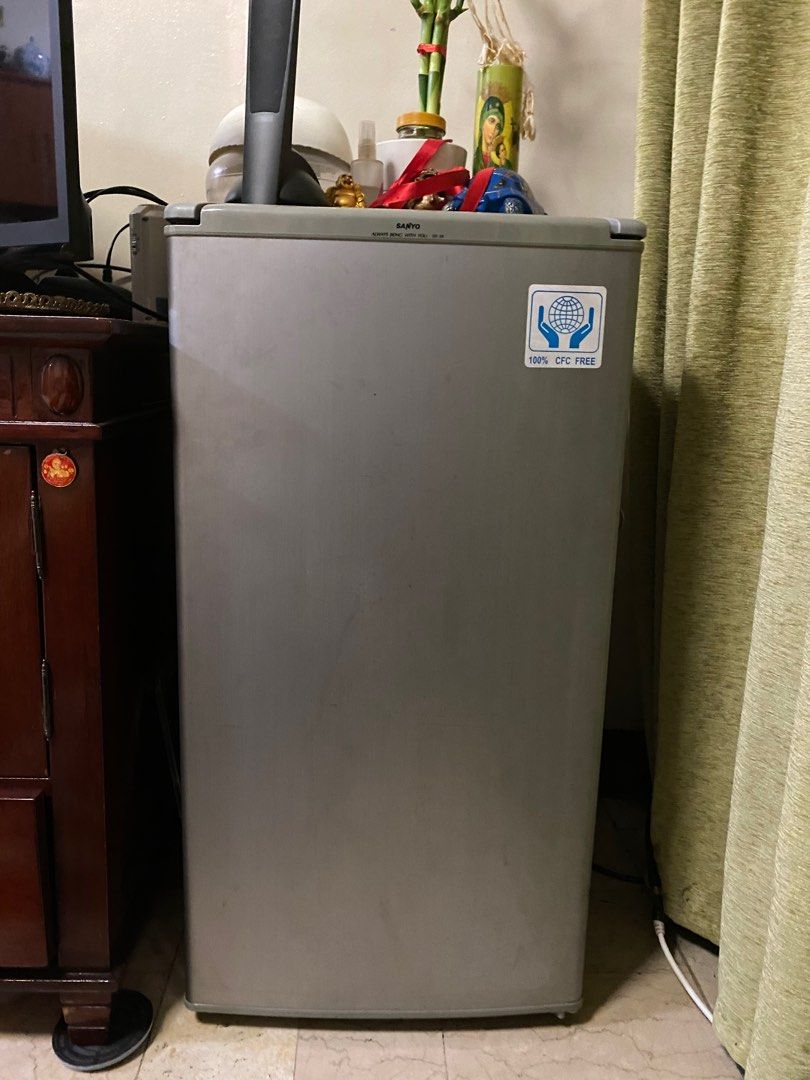 Sanyo Small Gray Refrigerator (Category: Refrigerators and Freezers) located in Makati City. Submitted by declutterteacher (Listing ID 1324300492, Image 1). Description: - No issues - 2010 Model RFS: Decluttering.