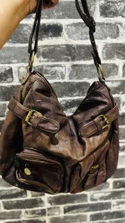 (Category: ) located in . Submitted by chic.luxe.thrift (Listing ID 1324207923, Image 1). Description: .