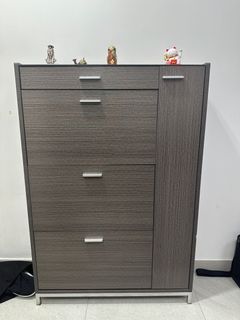 （分類：）位於 。 由 kamshat.kumarova 提交（商品編號 1324221677，圖片 1）。簡介： 。