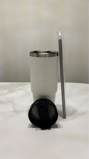 (Category: ) located in . Submitted by decentstuffs (Listing ID 1324362158, Image 1). Description: .