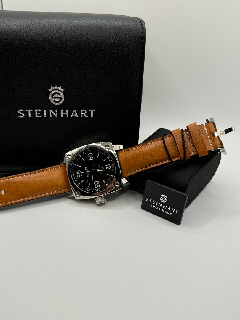 Steinhart aviation dual time outlet
