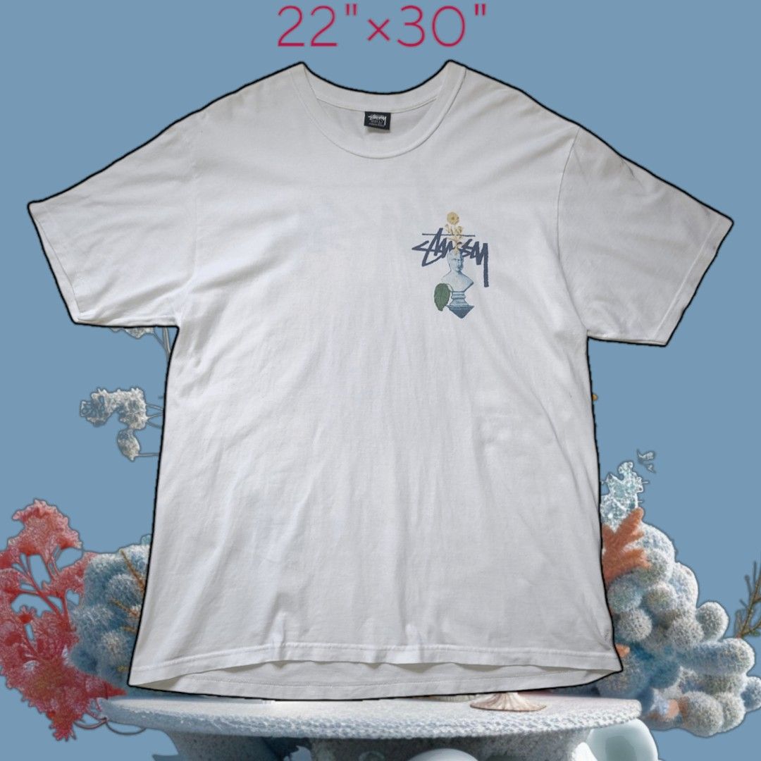 STÜSSY statue tee (Category: Luxury Apparel) located in General Santos City (Dadiangas). Submitted by hoverfinds (Listing ID 1323463447, Image 2). Description: dimes 22"×30" color rate 9.8/10 Php 1350shipped jnt There is some wear and tear. Please consider this before purchasing..