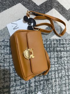 (Kategori: ) berada di . Dikirim oleh plptrash (ID iklan 1324321455, Gambar 1). Deskripsi: .