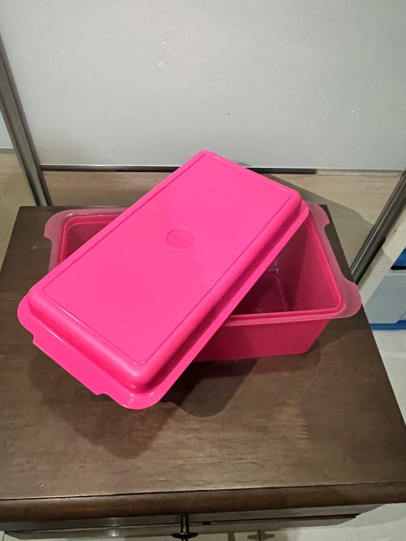 Bekas Roti Tupperware Tupperware Butter Dish / mosaic Bread Server (bekas roti) (Food ...