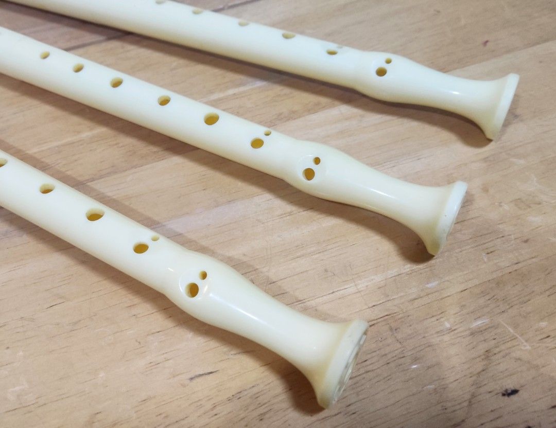Vintage HOHNER Recorder Flute Made in Germany (Category: Musical Instruments) located in Manila. Submitted by anix_box (Listing ID 1324251053, Image 3). Description: Selling: Vintage HOHNER Recorder Flute Made in Germany Japan imported preloved expect scratches 3pcs available ✅Price: 380each✅.