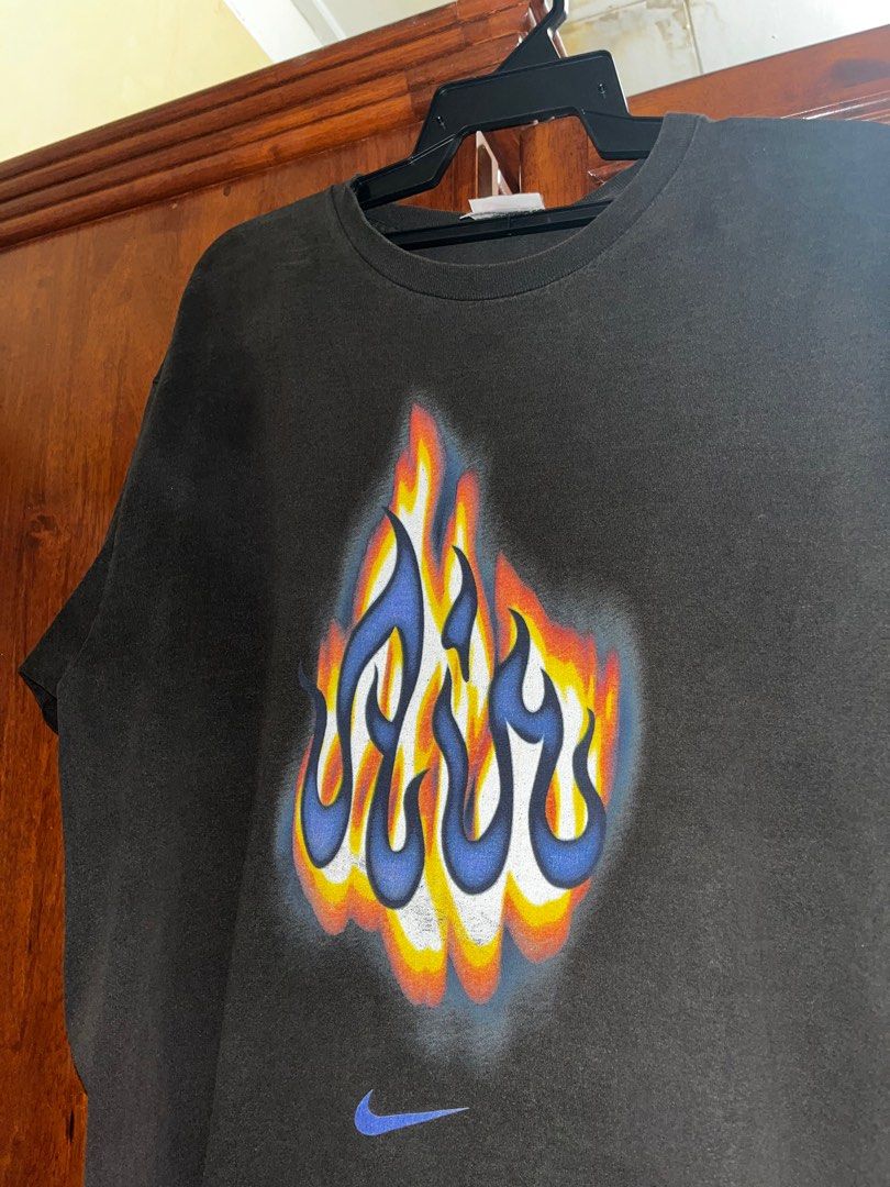 nike air bakin tee