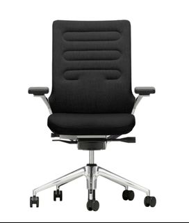 (Category: ) located in . Submitted by chairalchemy (Listing ID 1324363867, Image 1). Description: .