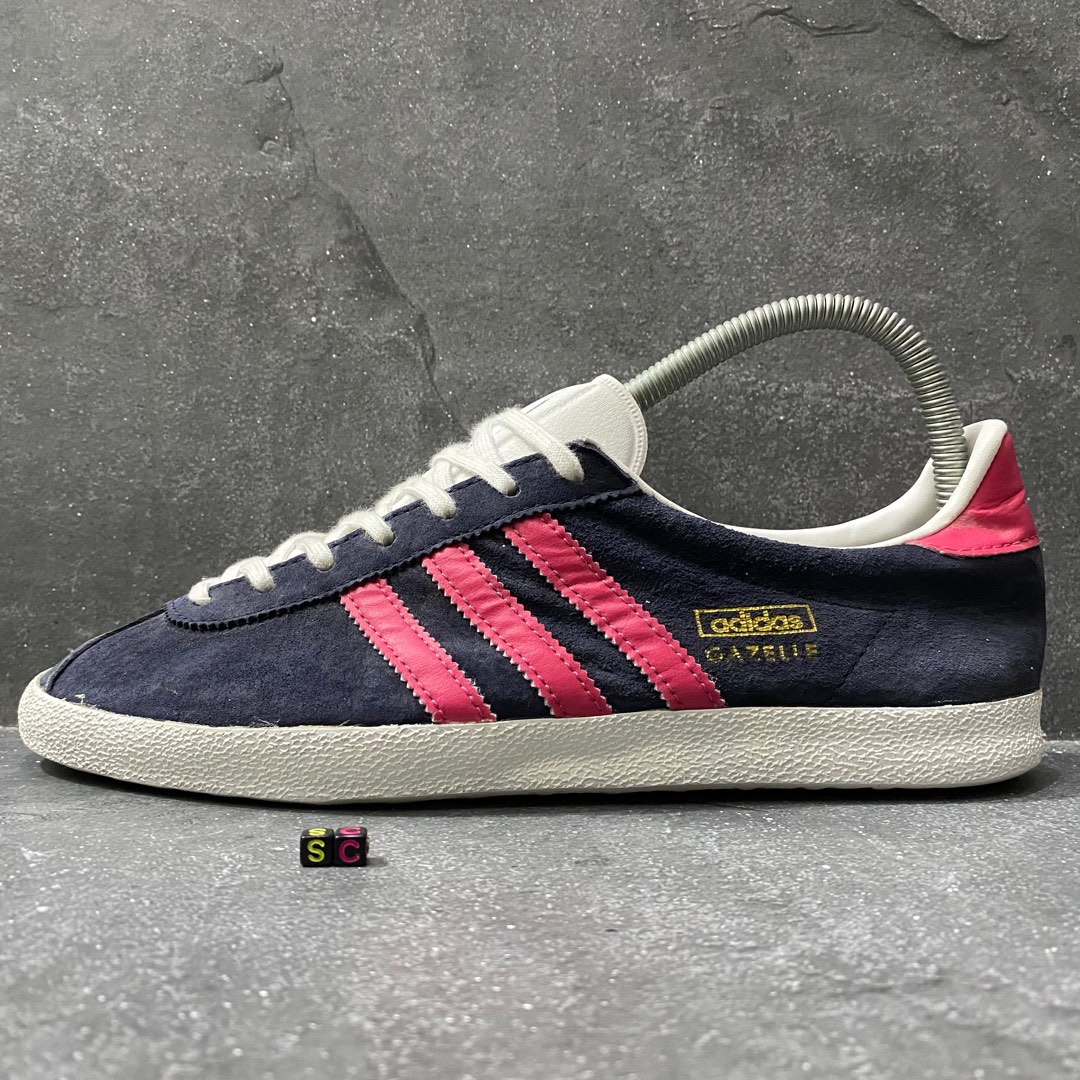 Adidas Gazelle og b2509 Fesyen Wanita Sepatu di Carousell