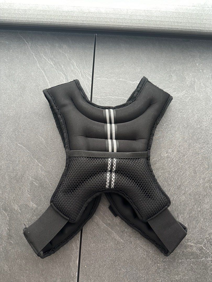 Aduro Weighted Vest 2.72kg Sports Equipment Exercise Fitness Toning Stretching Accessories on Carousell