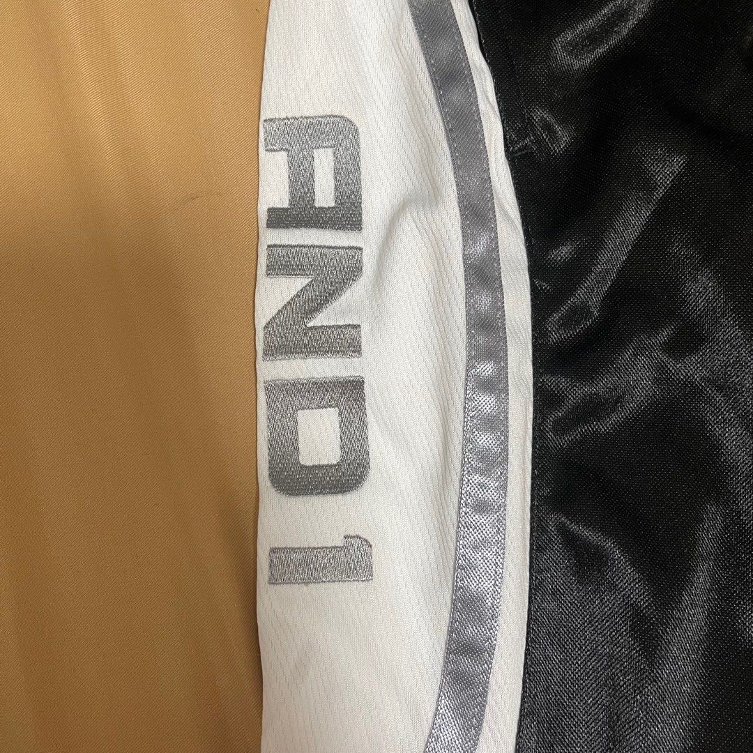 AND1 Authentic Basketball Shorts (Category: Shorts) located in Bulacan. Submitted by zeddsimported (Listing ID 1324485469, Image 3). Description: Authentic AND1 Shorts Preloved From US 🇺🇸 Size: Large on Tag US SIZE 35-38" waist line Payment First Policy 100% legit Seller Please Checked my Seller Reviews Shapiiii Checkout. .