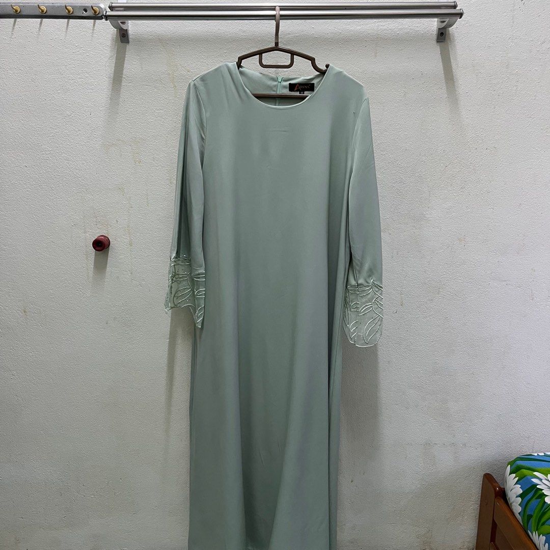 Aryna Mint Green Dress with Hijab, Women's Fashion, Dresses & Sets, Dresses  on Carousell