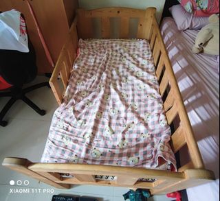 (Category: ) located in . Submitted by kelng78 (Listing ID 1324423332, Image 1). Description: .