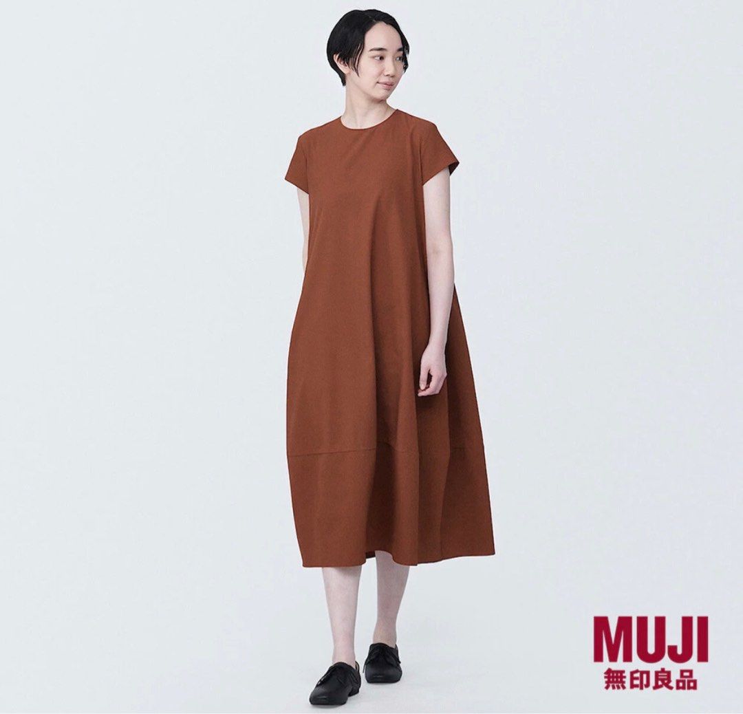 BNIB MUJI Ladies Breathable Seersucker Woven French Sleeve Dress S24 Women s Fashion Dresses Sets Dresses on Carousell