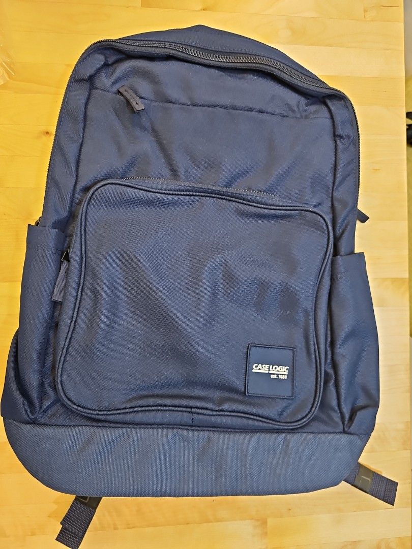 Case Logic Backpack (Category: Backpacks) located in Klang. Submitted by workingmomo (Listing ID 1324496730, Image 1). Description: Case logic backpack brand new. bought and never have chance to use. As per picture. 2 units available (blue and black).