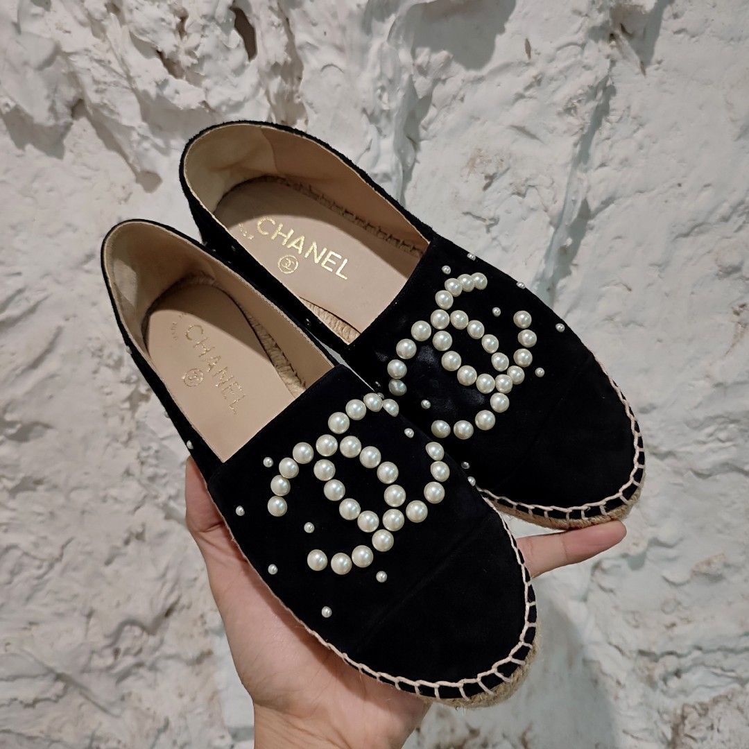 Chanel pearl espadrilles store