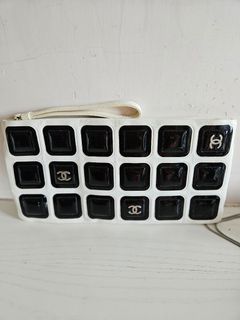 （分類：）位於 。 由 traceyyt 提交（商品編號 1324450299，圖片 1）。簡介： 。
