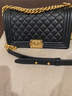 （分類：）位於 。 由 nmmn17 提交（商品編號 1324437435，圖片 1）。簡介： 。